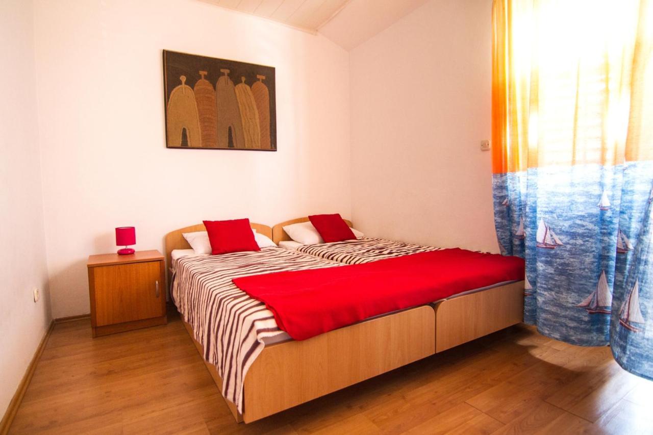 Apartment Stomorska 8650A Luaran gambar