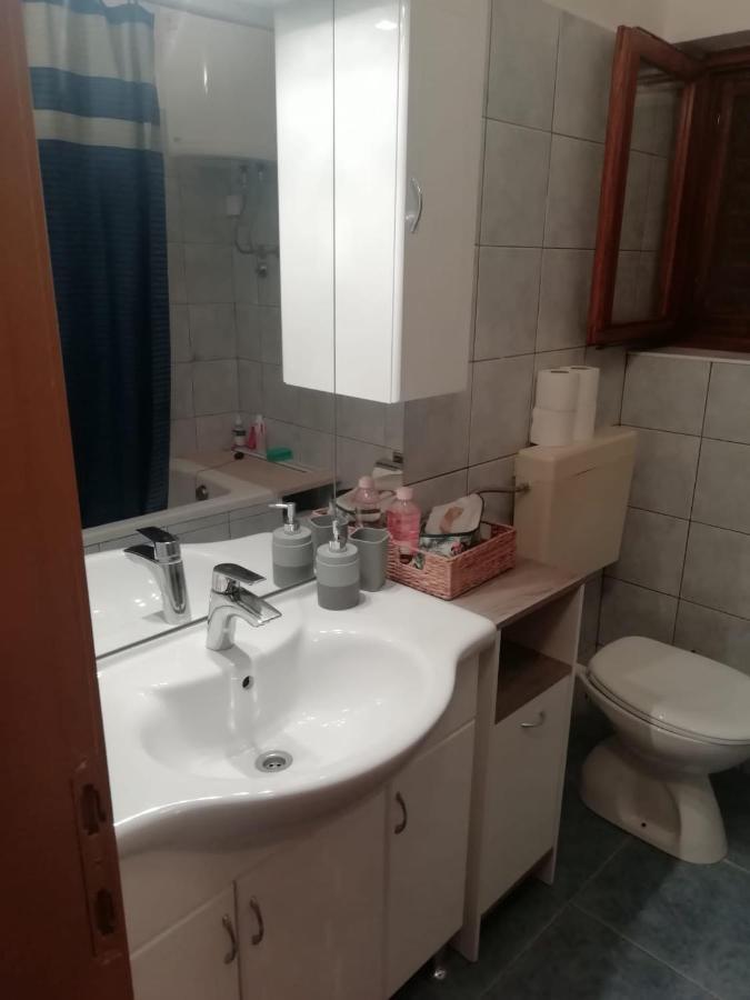Apartment Stomorska 8650A Luaran gambar